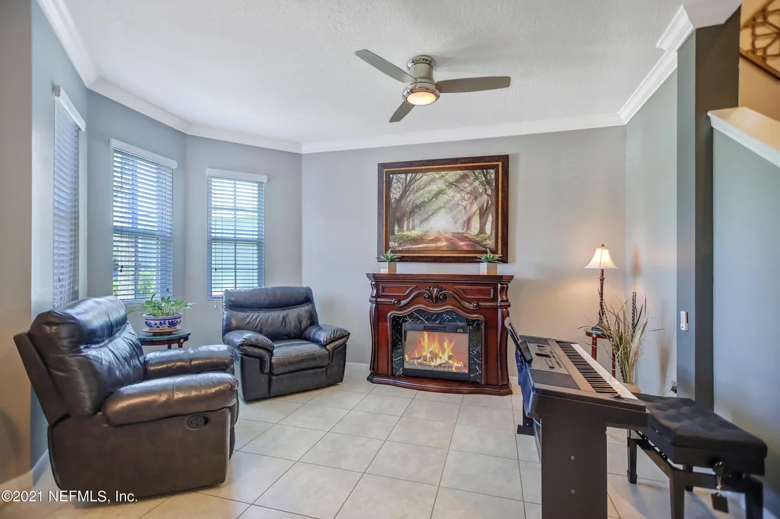 Photo of 59 RIACHUELO Lane