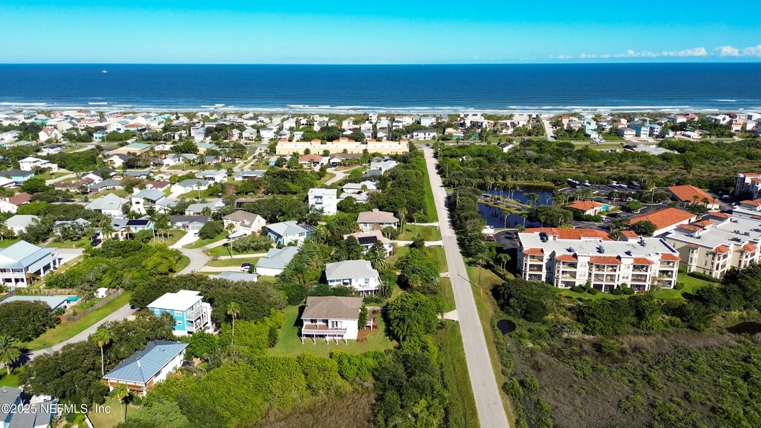 Photo of 300 RIVERSIDE Boulevard