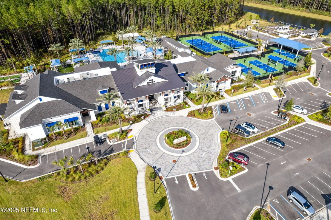 Photo of 671 JUBILEE Circle