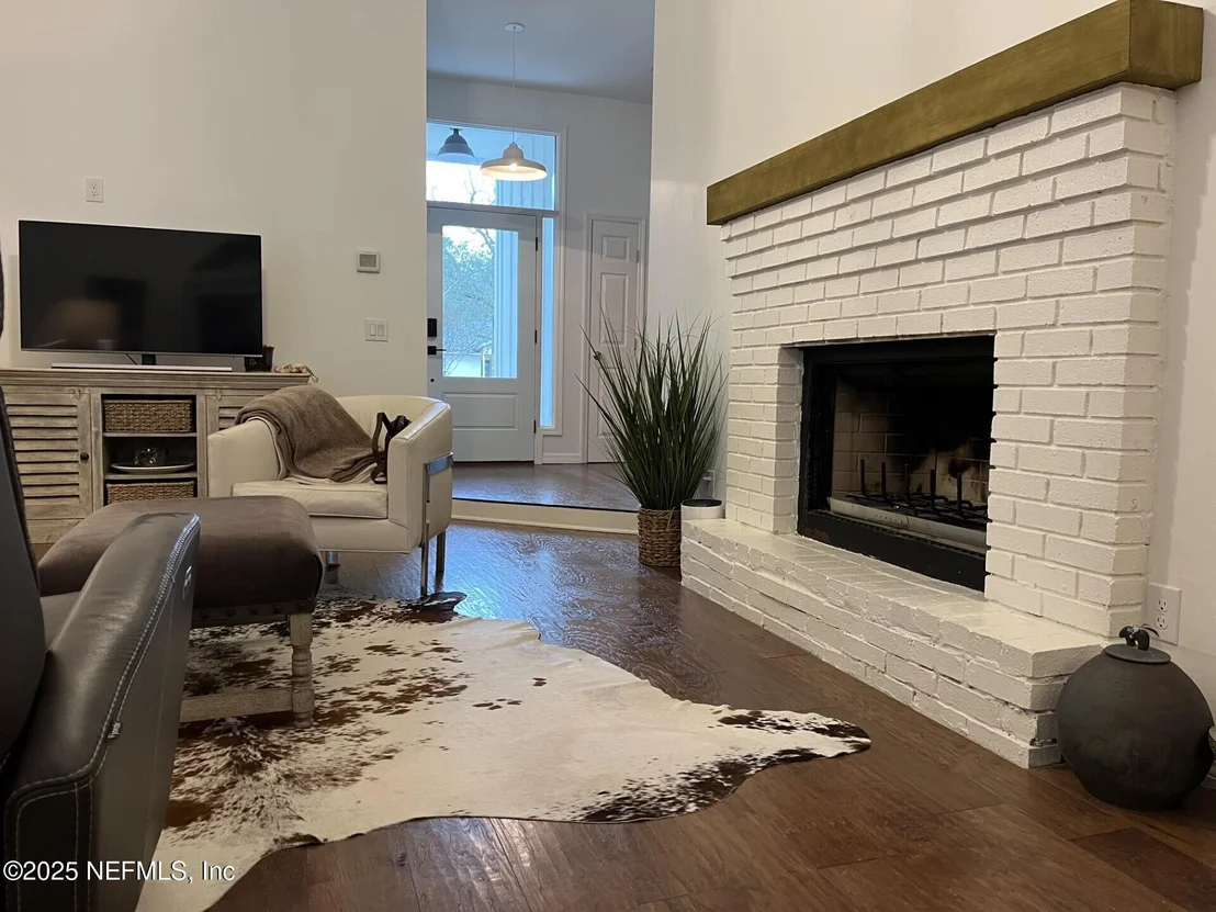Photo of 340 SHAMROCK Road