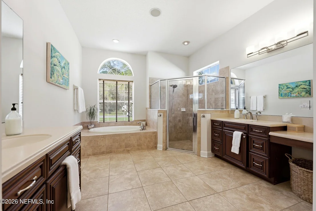 Photo of 4141 EAGLE LANDING Parkway