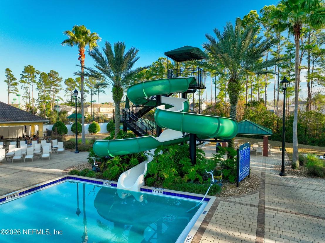 Photo of 1555 SUMMERDOWN Way