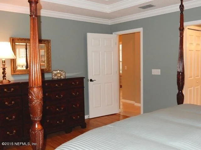 Photo of 533 OAKMONT Drive