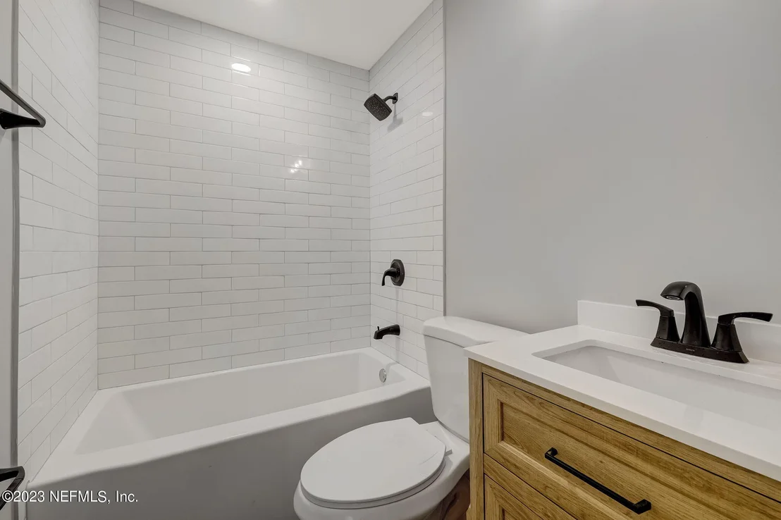 Photo of 6816 CINDERELLA Road
