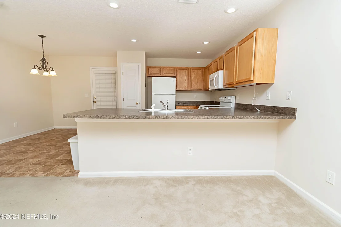 Photo of 961 RED FOX Way