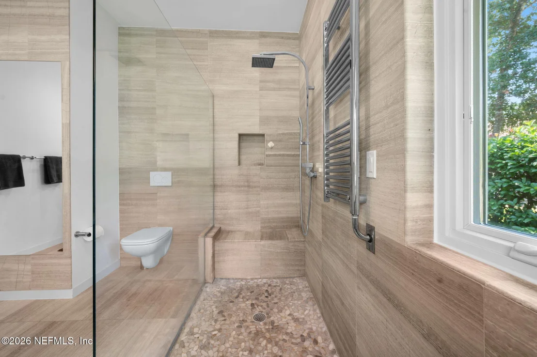Photo of 132 BOTTLEBRUSH Drive