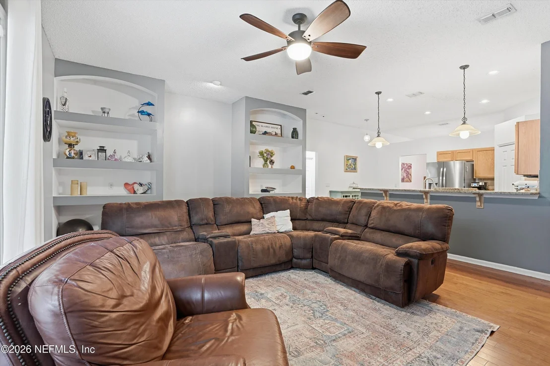 Photo of 193 BARTRAM PARKE Drive
