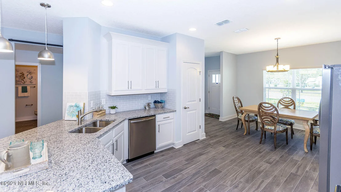 Photo of 705 AMBERJACK Lane