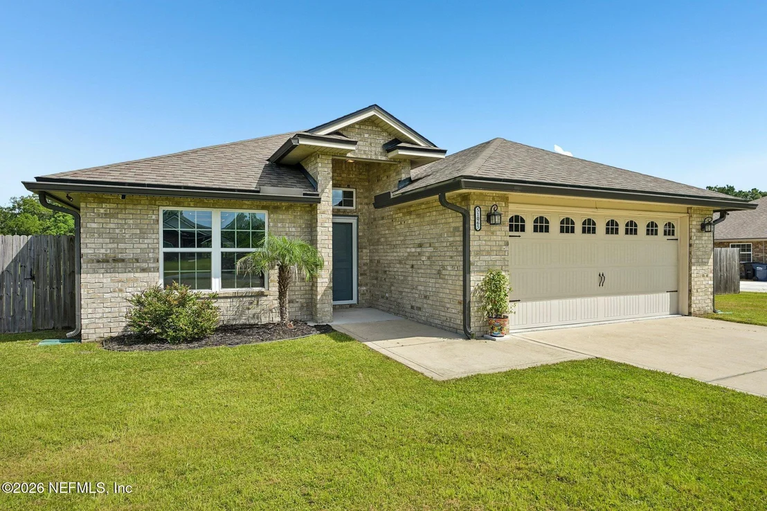 Photo of 51065 BLOOMINGTON Way