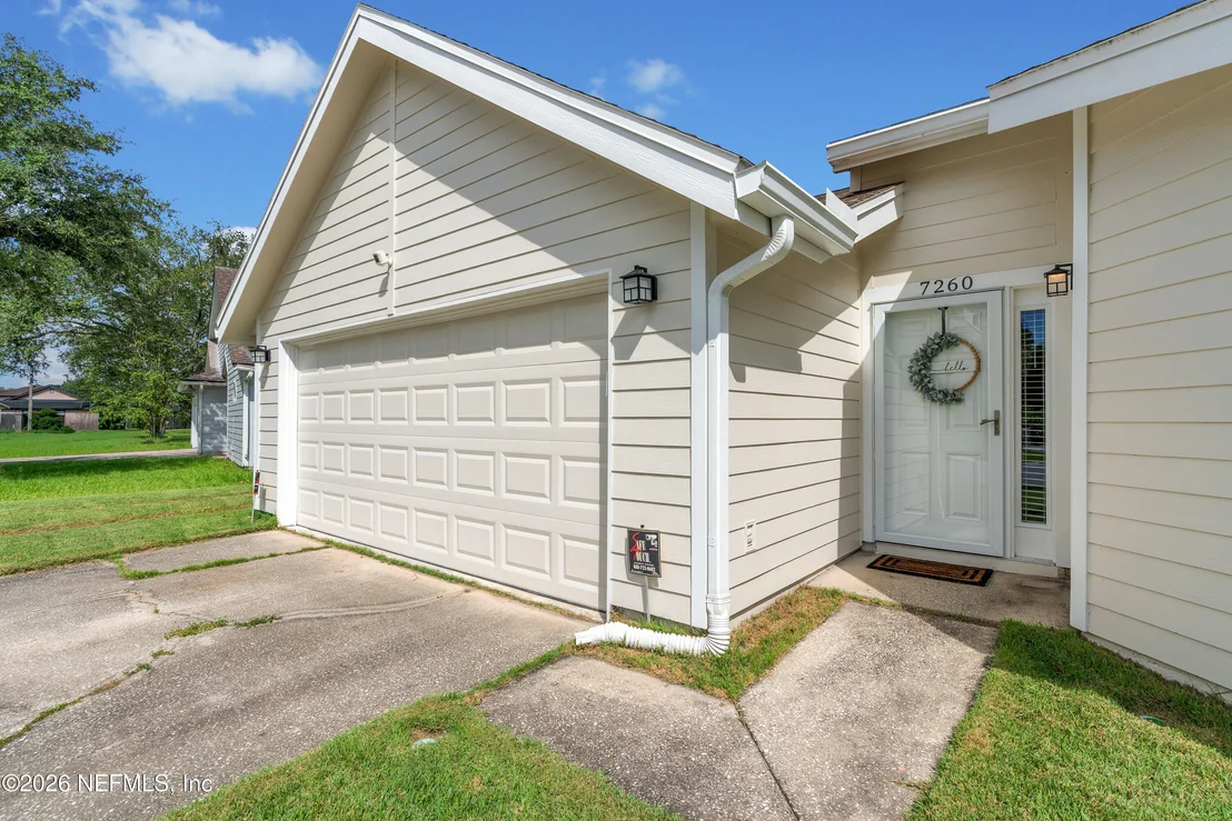 Photo of 7260 EAGLES PERCH Drive