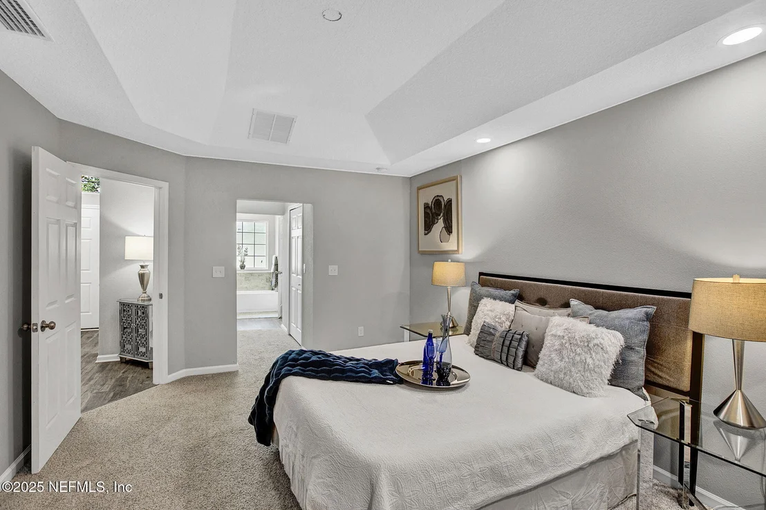 Photo of 7442 RICHARDSON Road