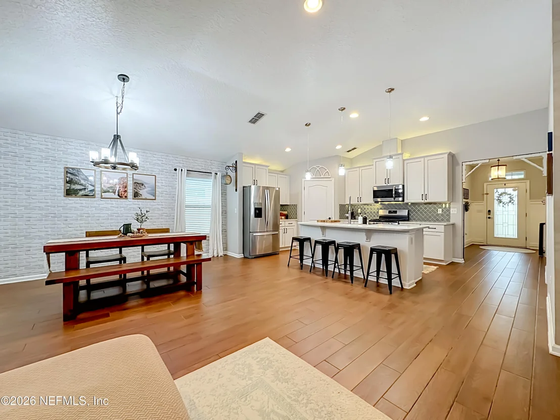 Photo of 190 LOCHNAGAR MOUNTAIN Drive