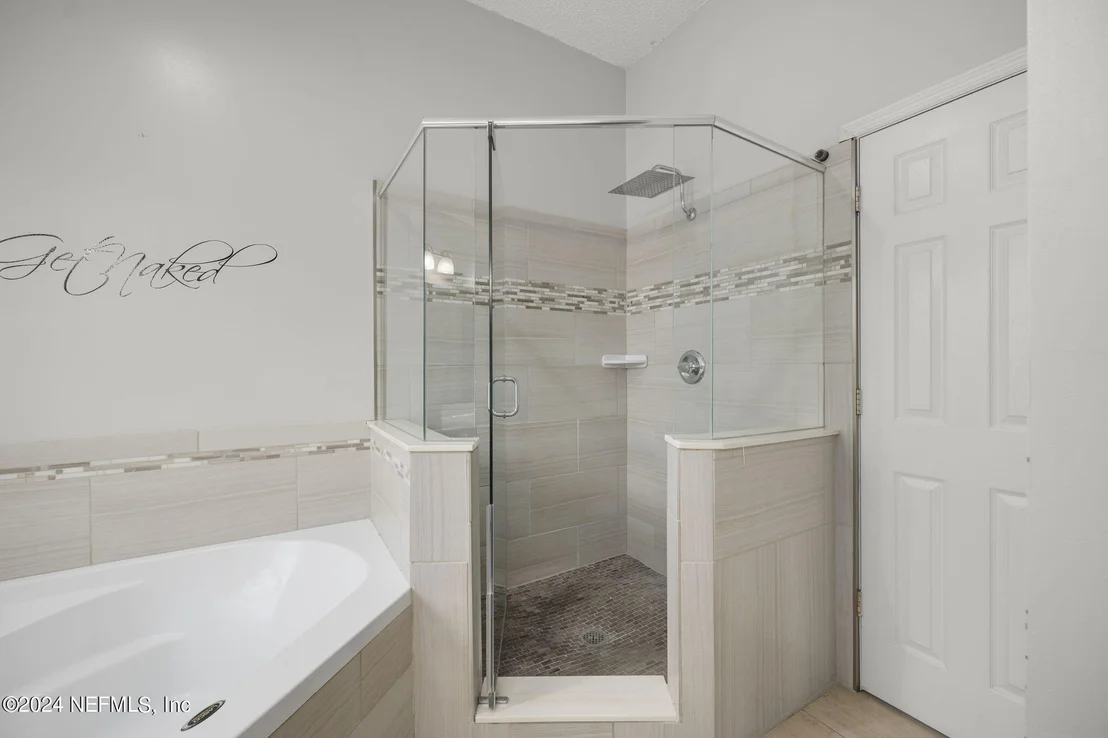 Photo of 312 SOUTHLAKE Drive