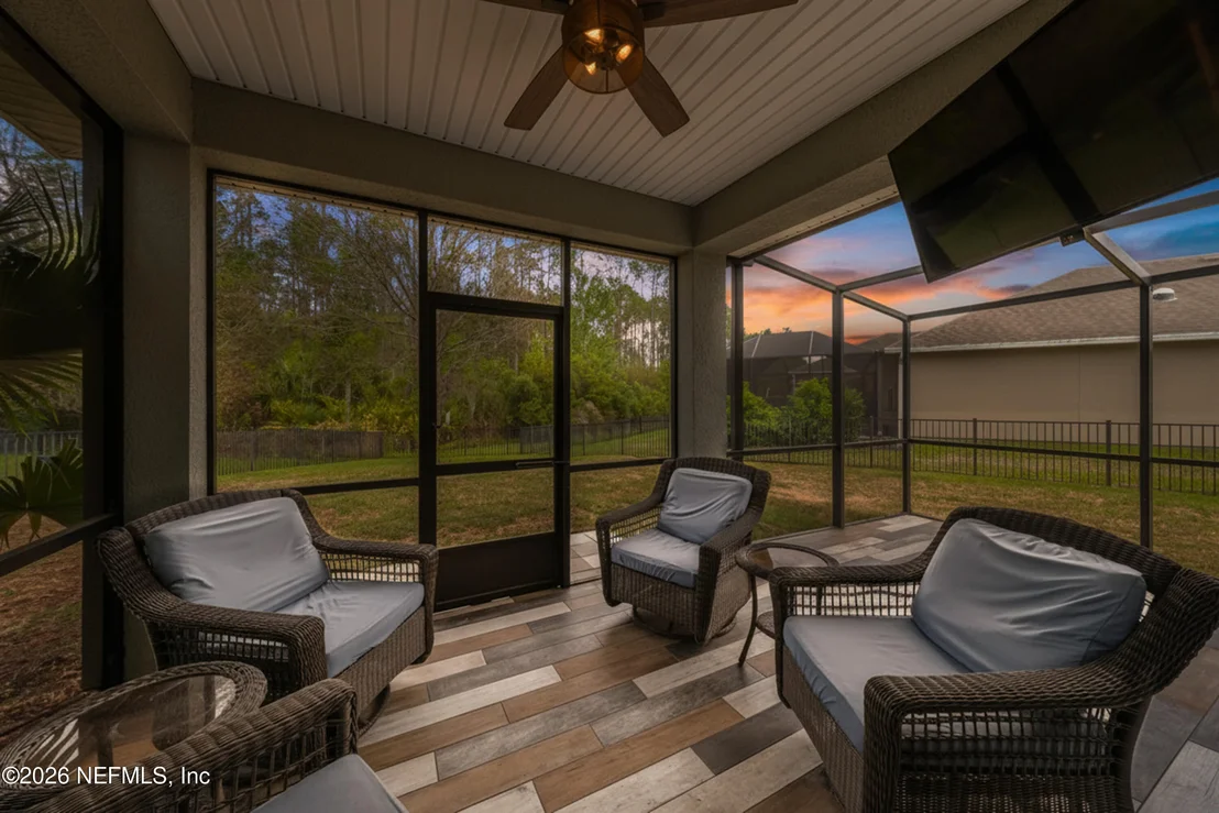 Photo of 341 ASPEN LEAF Drive