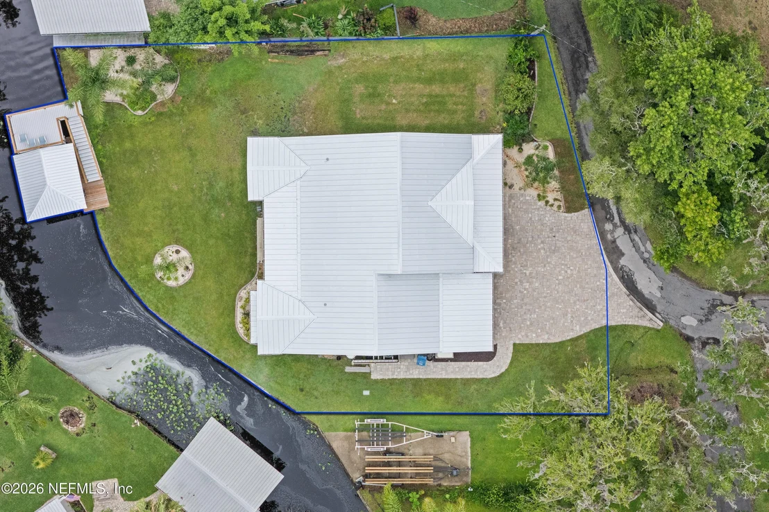 Photo of 8228 HALL Lane