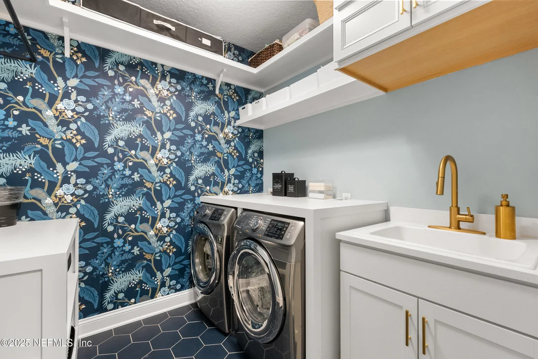 Photo of 230 MARQUESA Circle