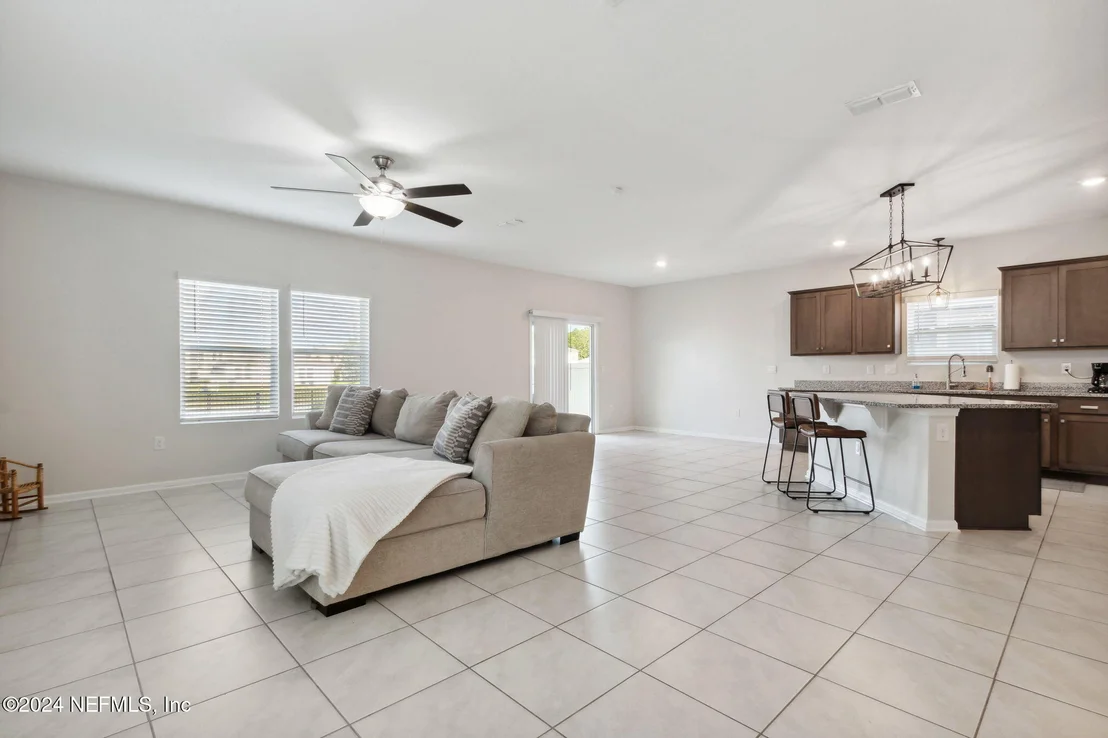 Photo of 86189 MAINLINE Road