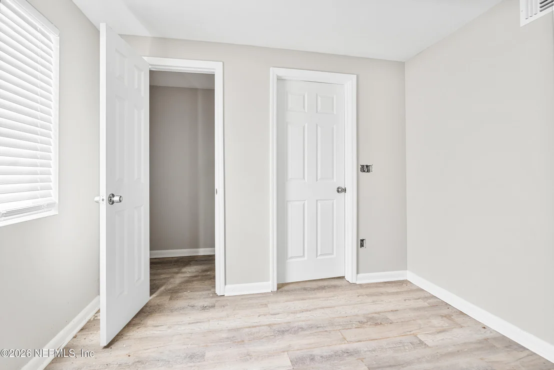 Photo of 5764 HECKSCHER Drive