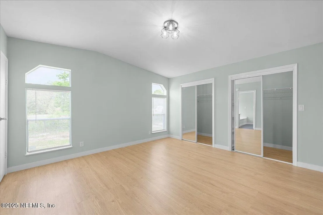 Photo of 725 KITTY Avenue