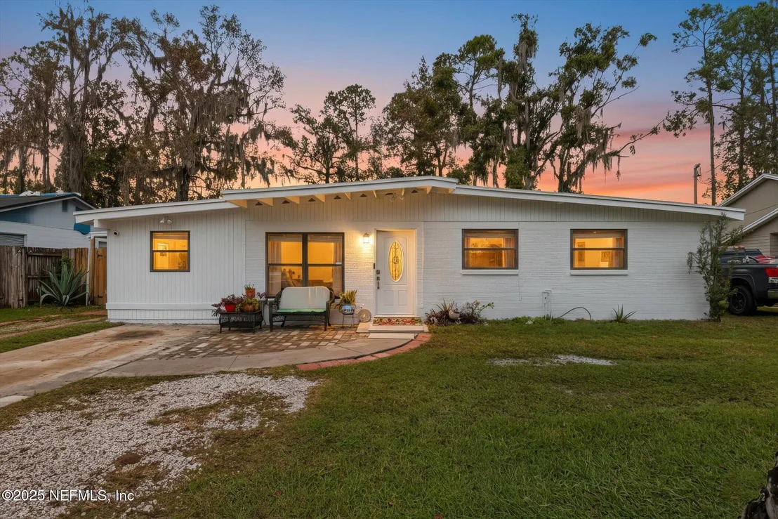 Photo of 3177 LORETTO Road