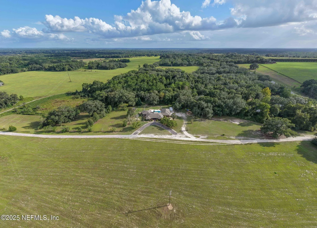 Photo of 105 DAIRY Road