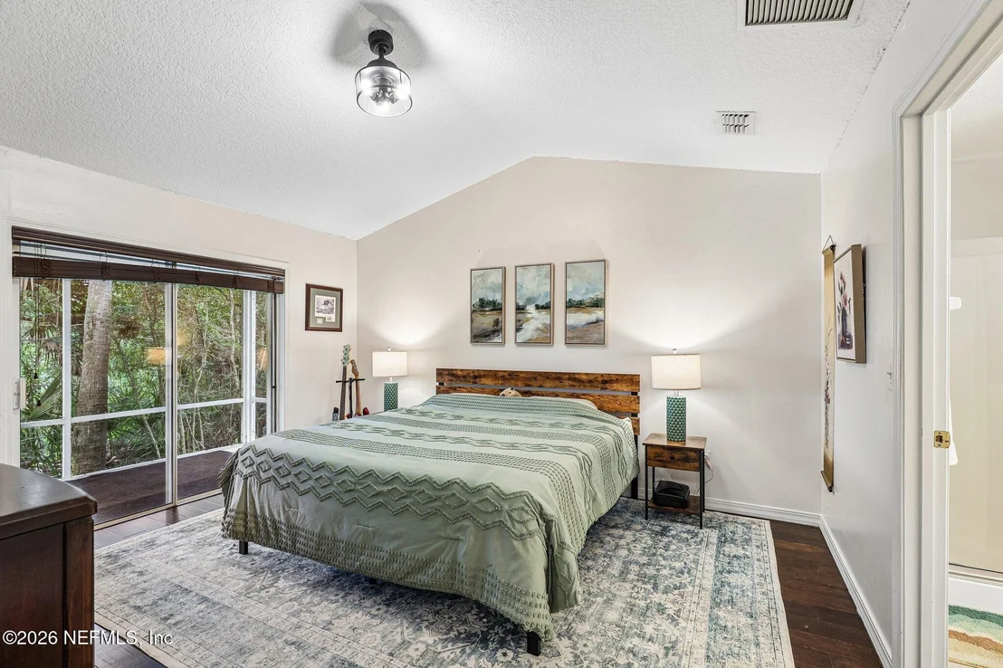 Photo of 305 ELEUTHERA Court