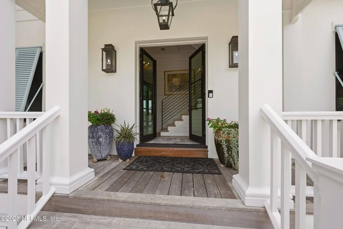 Photo of 688 OCEAN PALM Way