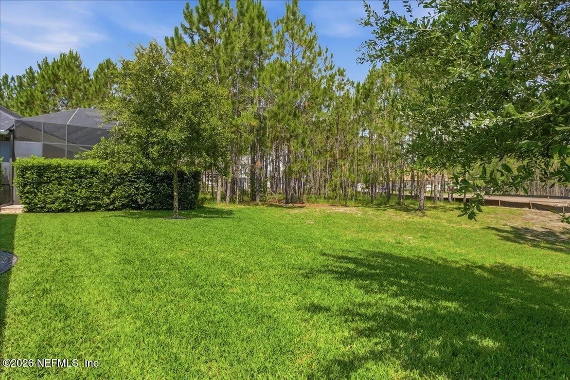 Photo of 205 HEATHERWOOD Court