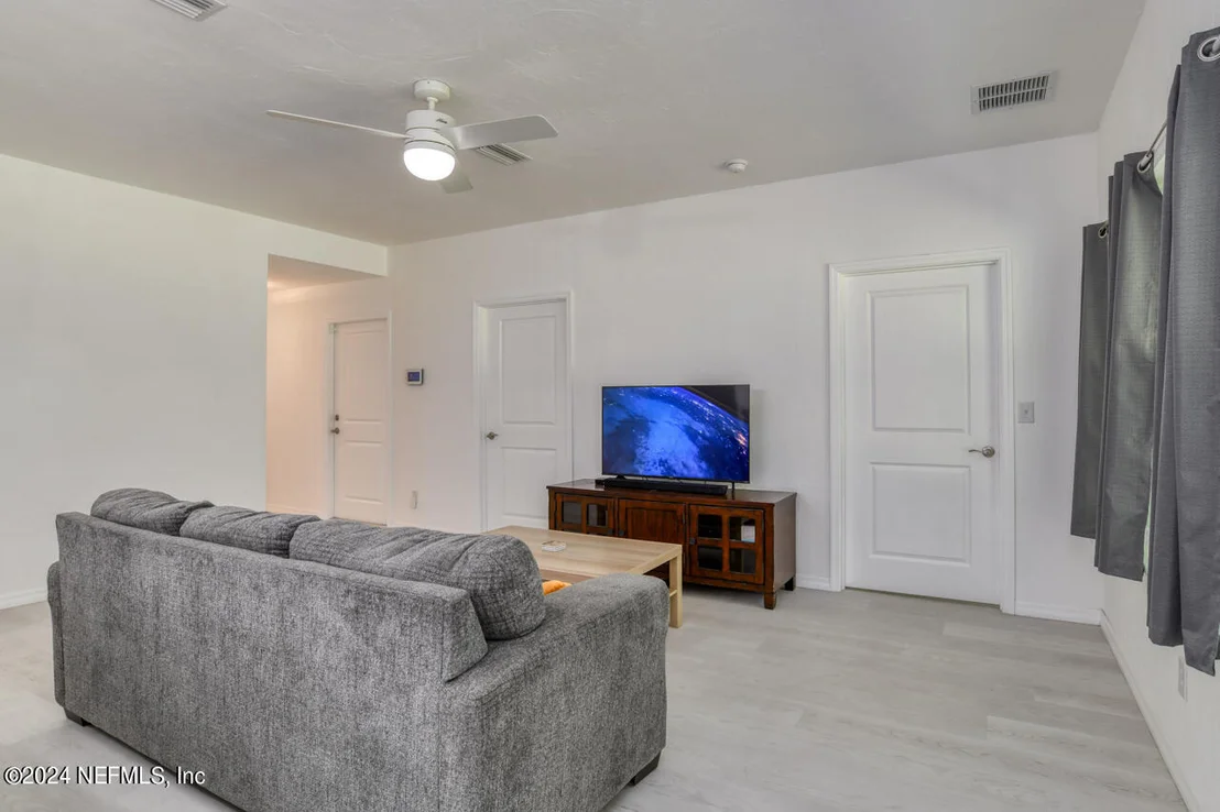 Photo of 101 KILLIAN Drive