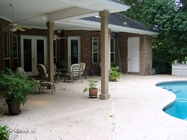 Photo of 1734 BAYSIDE Boulevard