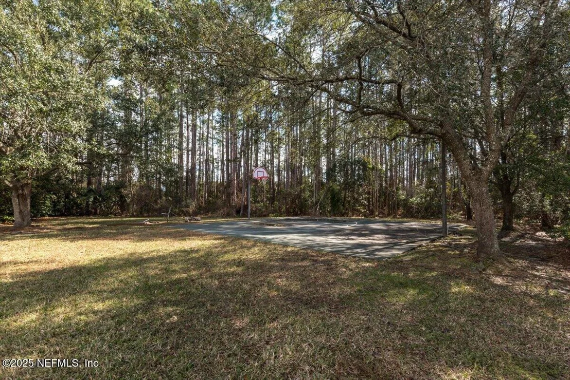 Photo of 184 SOUTHLAKE Drive