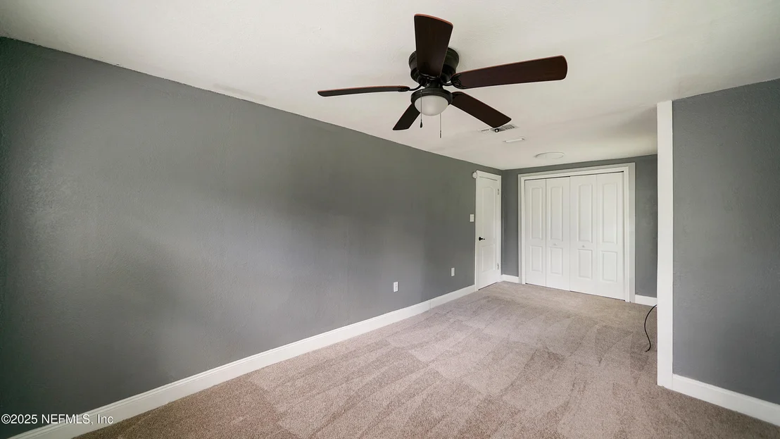 Photo of 7637 HAMMOND Boulevard