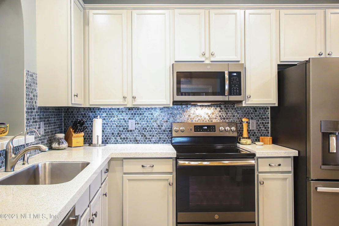 Photo of 702 COPPERHEAD Circle