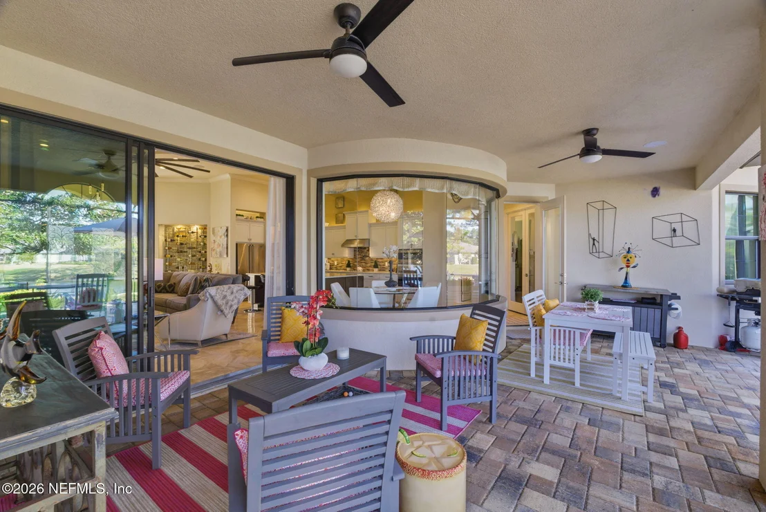 Photo of 213 CONSERVATORY Drive