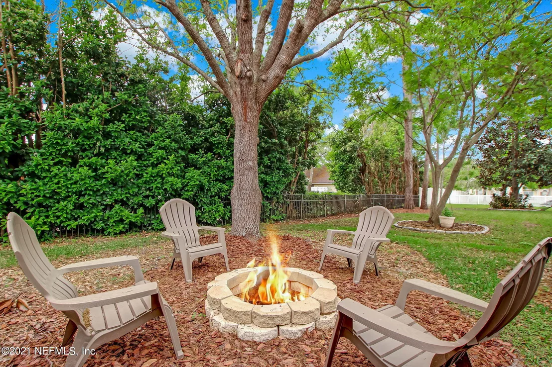 Photo of 109 SUNNYSIDE Drive