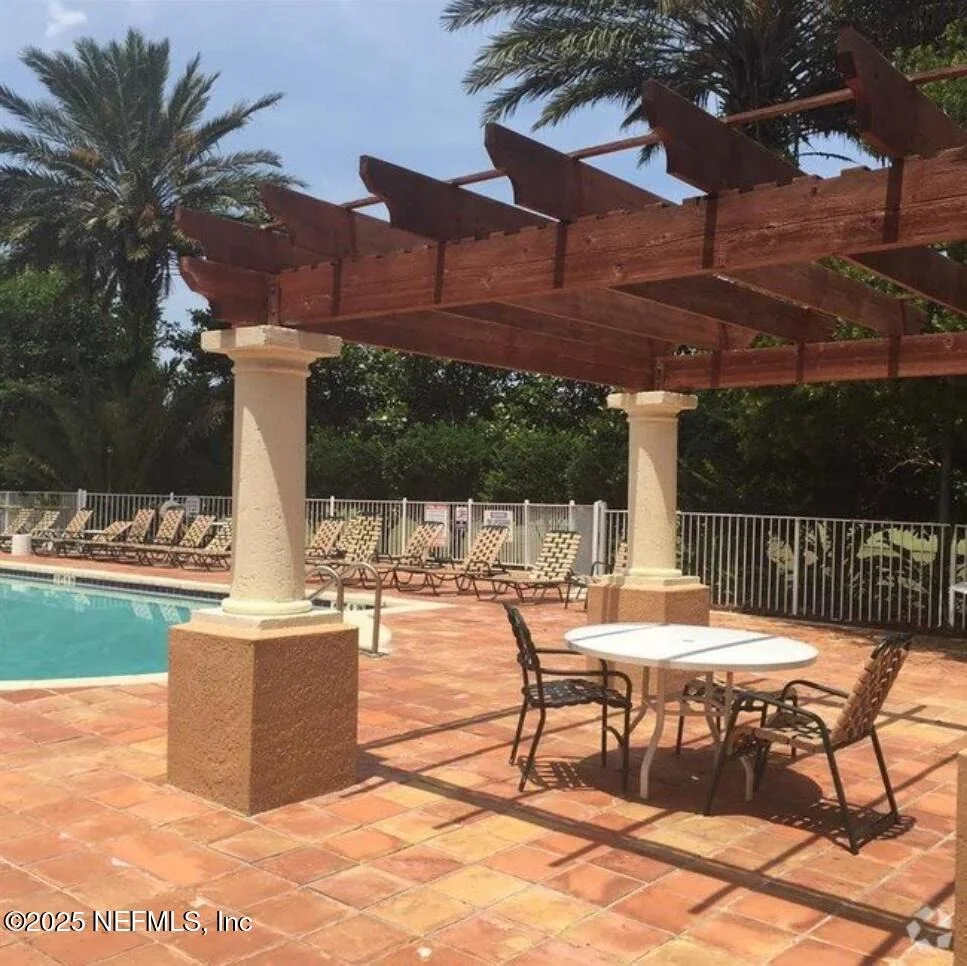 Photo of Unit 201 at 625 FAIRWAY Drive