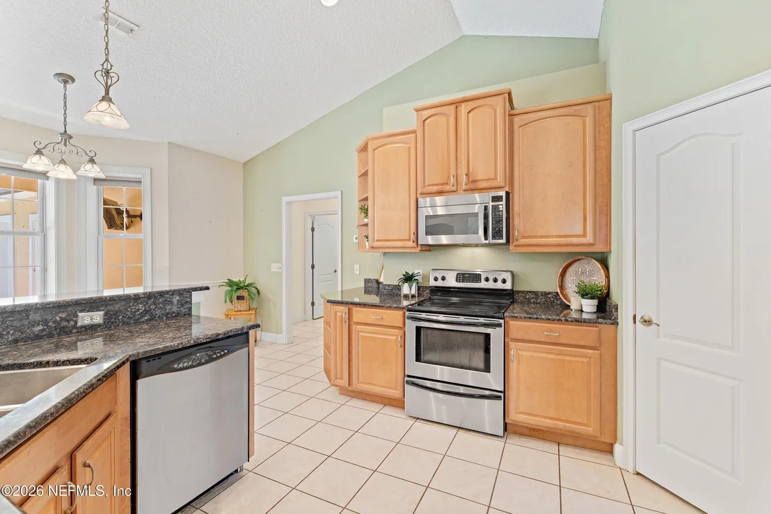 Photo of 605 MARY JANE Lane