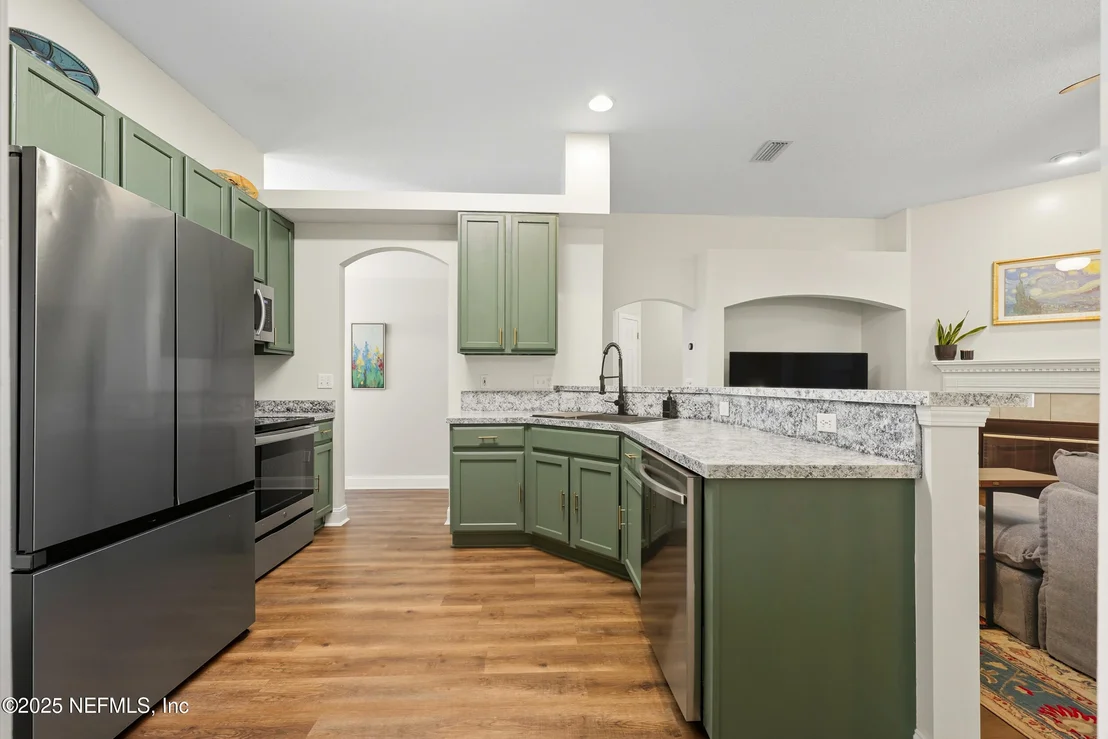 Photo of 4529 MAINMAST Lane