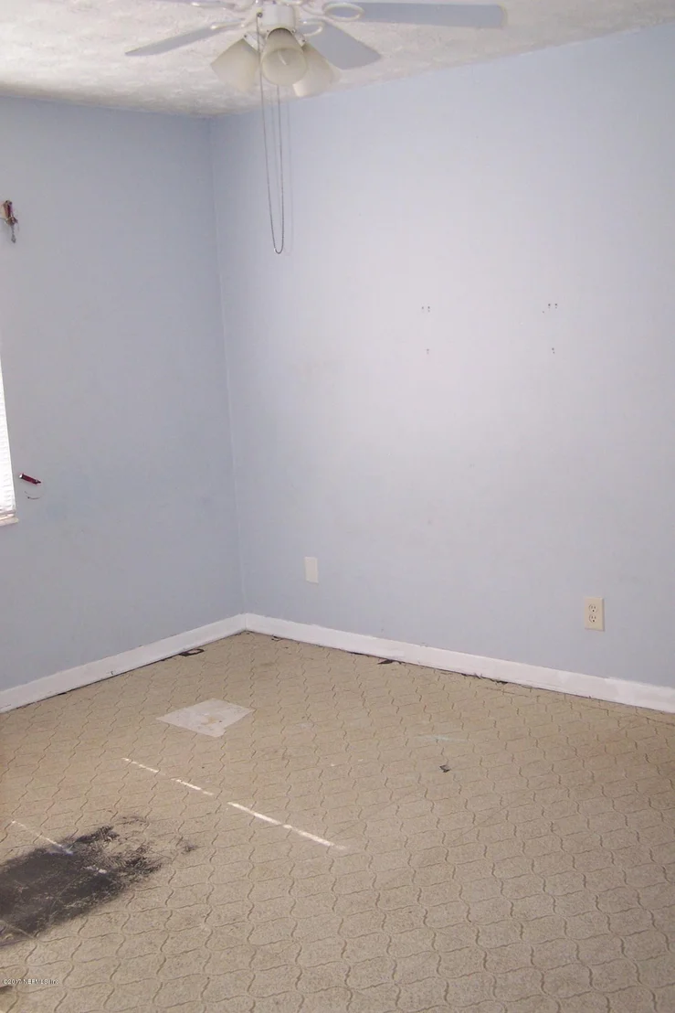 Photo of 413 VIRGO Lane