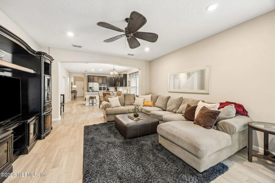 Photo of 249 OTERO Point