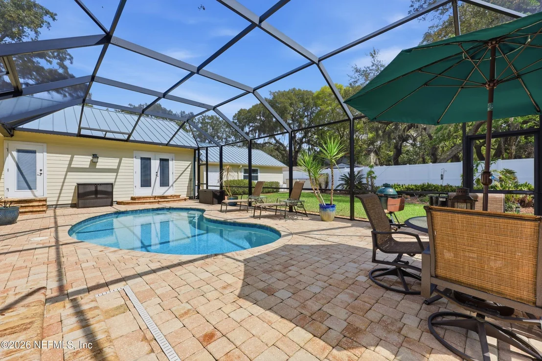 Photo of 17 SYLVAN Drive