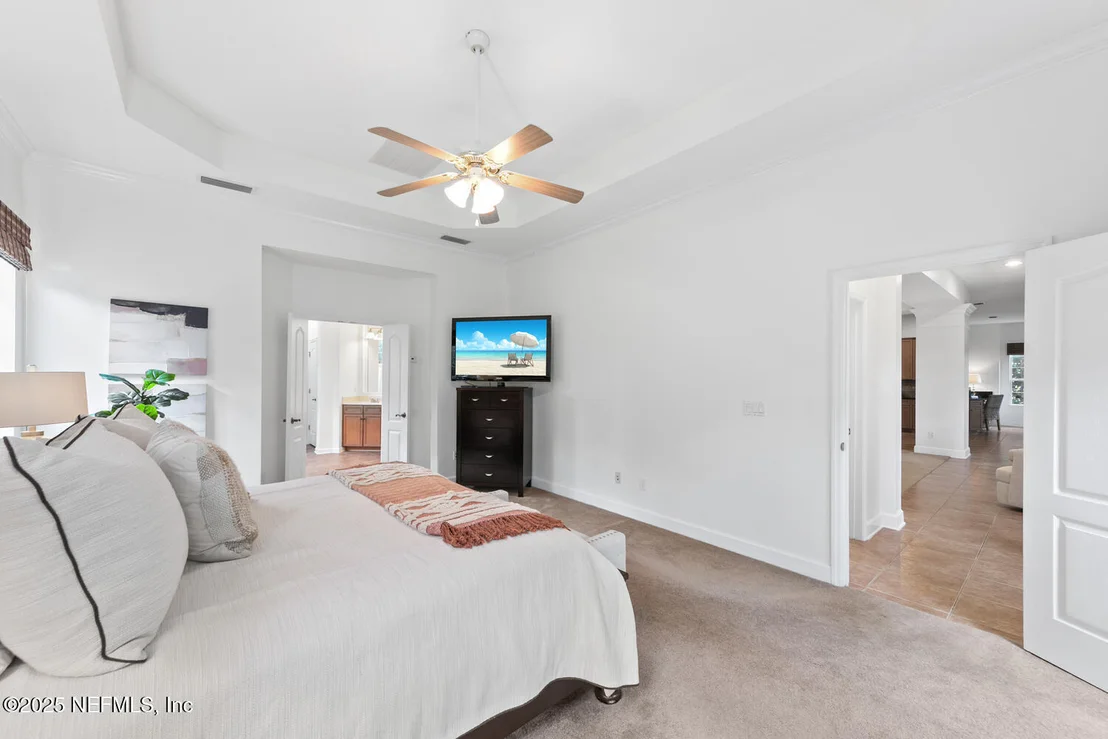 Photo of 148 LA MESA Drive