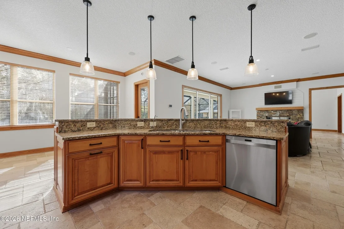 Photo of 418 TRIPLE CROWN Lane