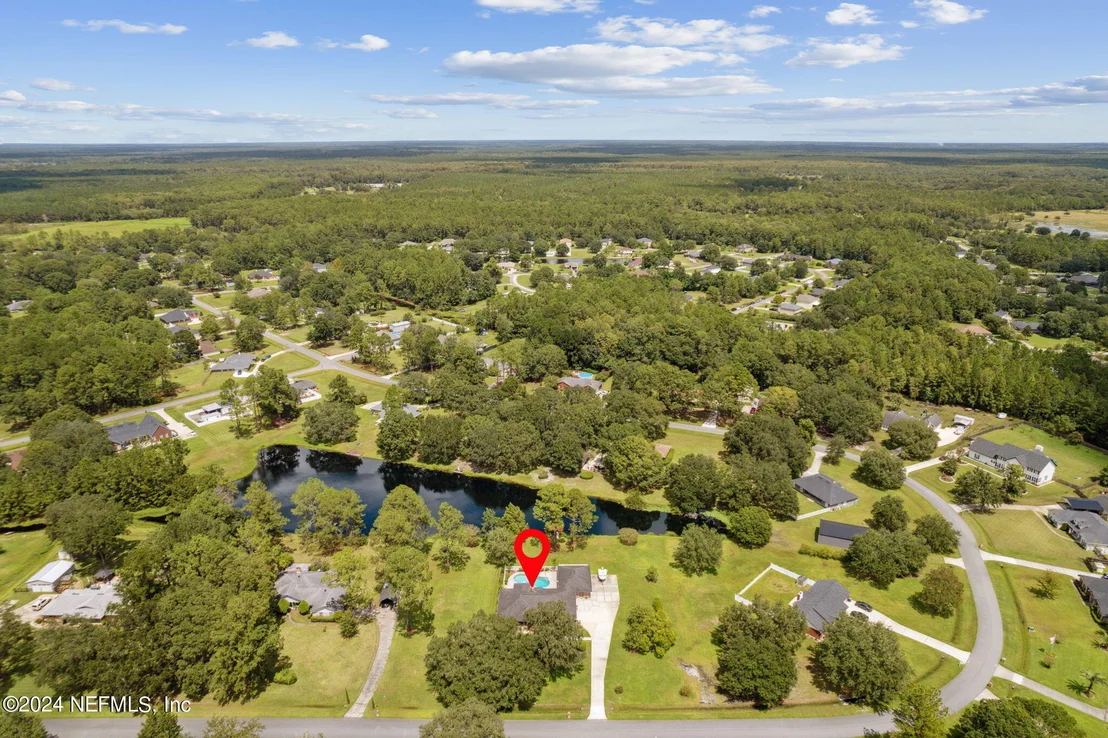 Photo of 55199 DEER RUN Road