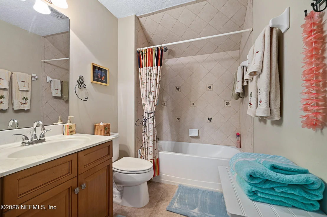 Photo of 376 VALVERDE Lane