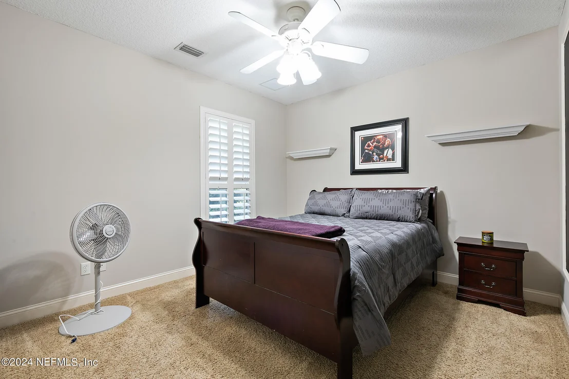 Photo of 329 SUMMERSET Drive