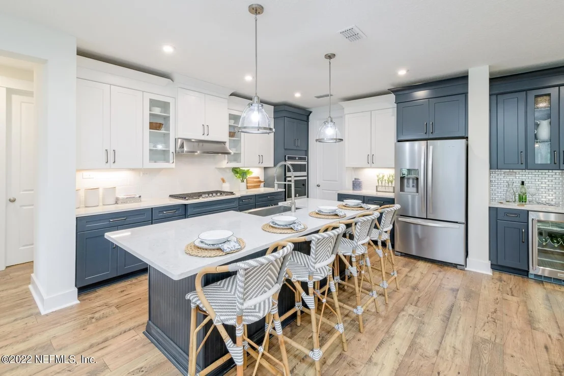 Photo of 101 OXBRIDGE Way