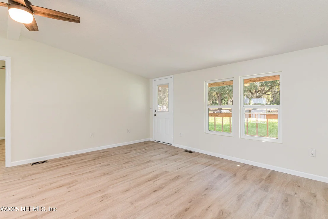Photo of 133 WALKER Drive
