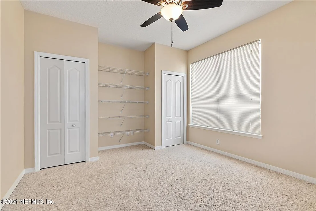 Photo of 292 Island Green Drive