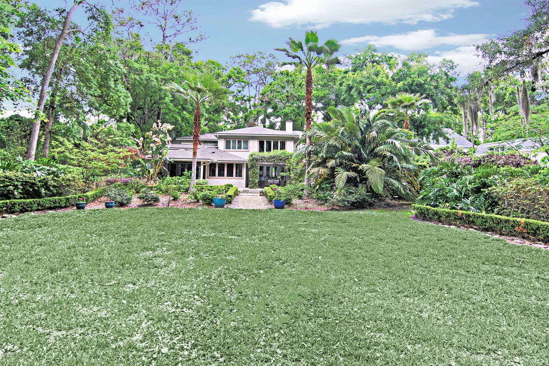 Photo of 3016 FOREST Circle